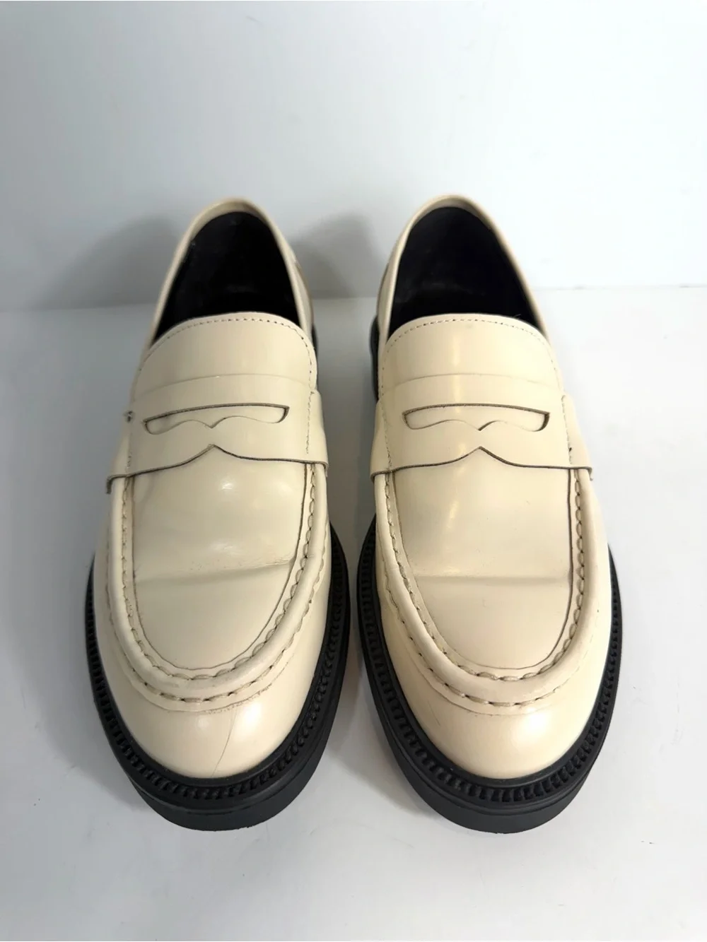 Vagabond Shoemakers Alex W Off White Leather Penny Loafers | US 7 / EU 37